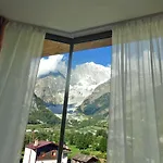 Aigle Courmayeur