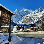 Aigle Courmayeur