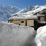 Aigle 3* Courmayeur