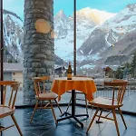 Hotel Aigle 3*