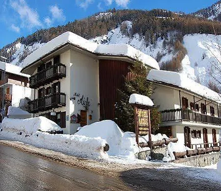Hotel Aigle 3*