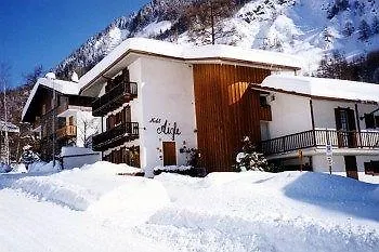 Hotel Aigle 3*
